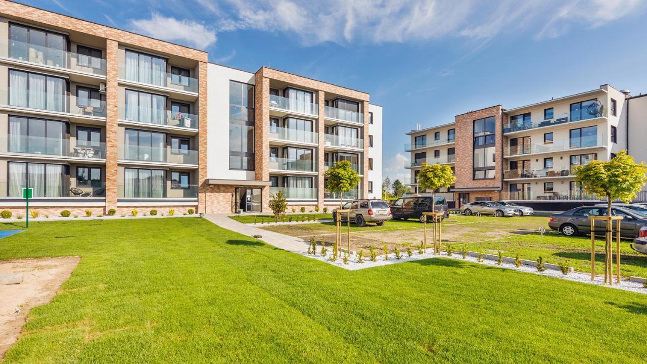 Apartament Modern Z 1 Sypialnia 2 F Perlowa Przystan - Holiday City Lägenhet Kołobrzeg Exteriör bild