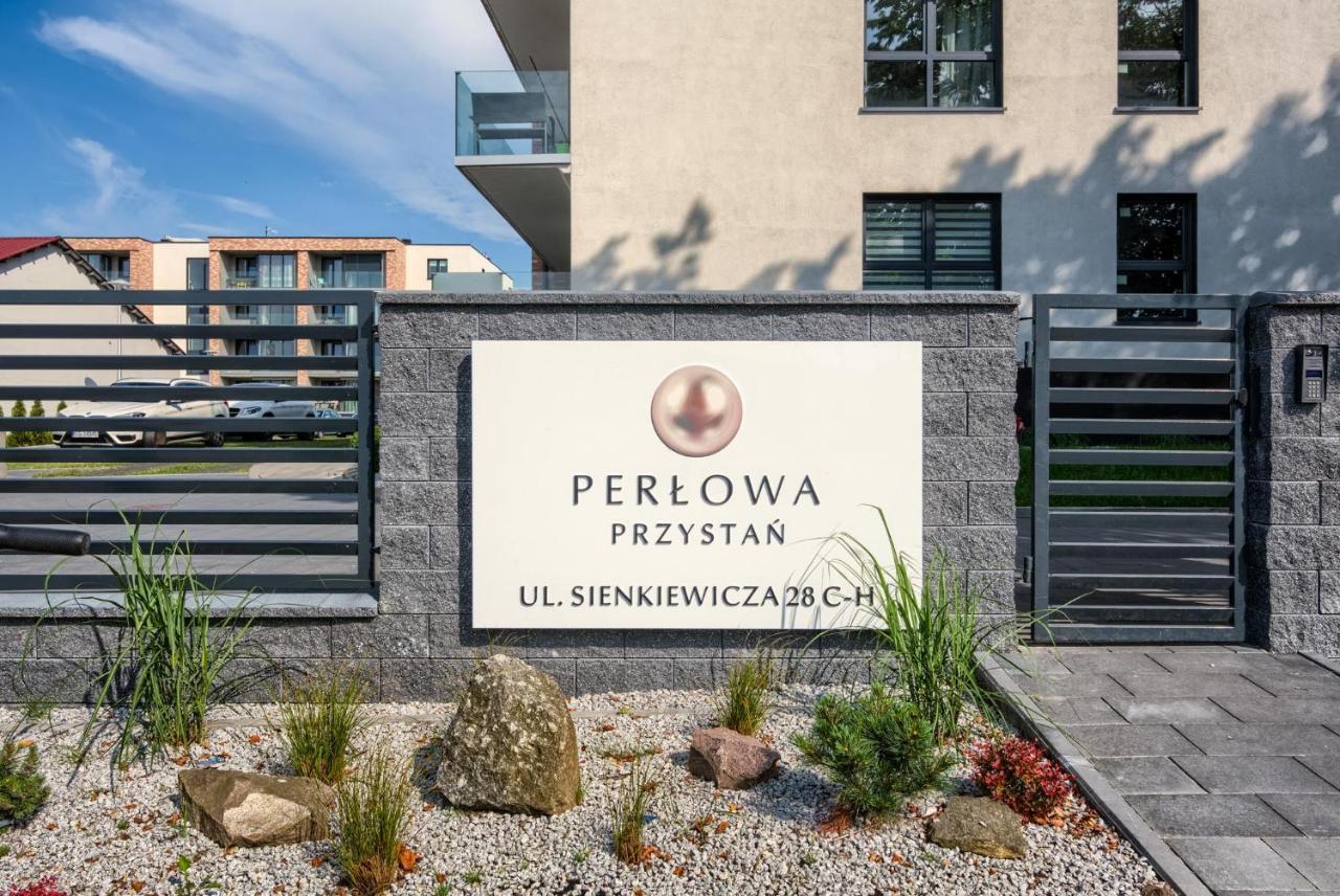 Apartament Modern Z 1 Sypialnia 2 F Perlowa Przystan - Holiday City Lägenhet Kołobrzeg Exteriör bild